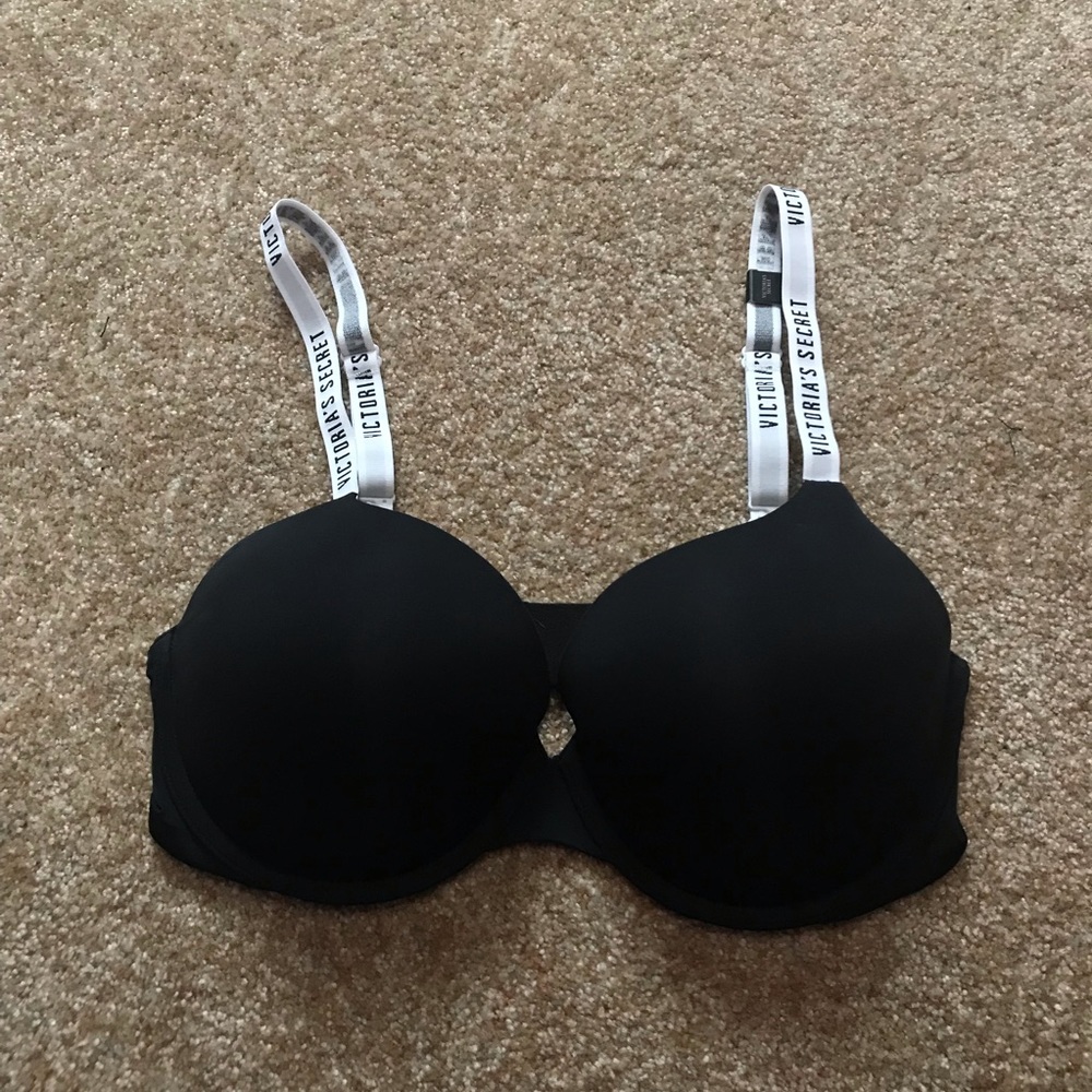 Victoria’s Secret push-up bra